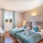 Hotel La Bastide Saint Martin 3*