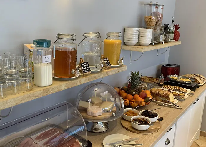 Hotel La Bastide Saint Martin 3*