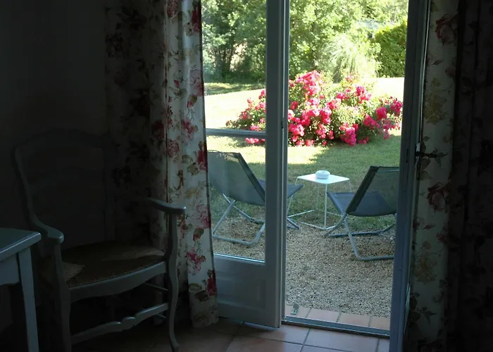 Hotel La Bastide Saint Martin 3*